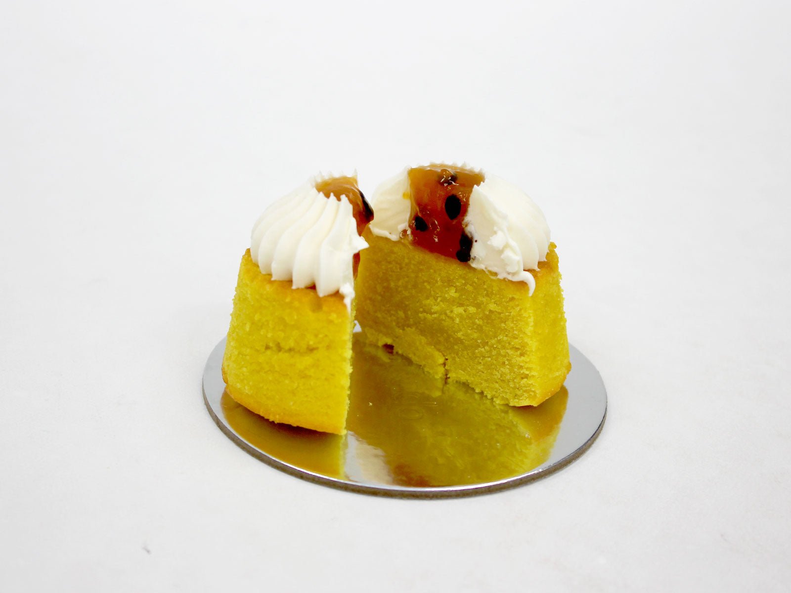 Lemon Passionfruit Almond Cakes 6 Pack (GF) - The Cake People