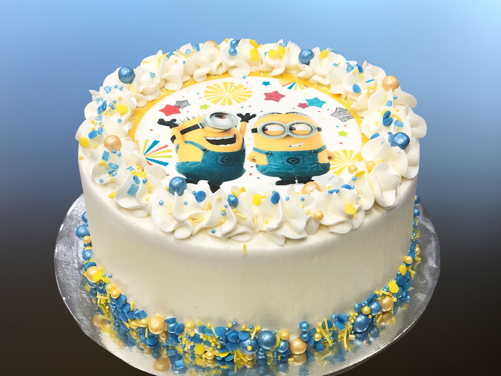 Order Eggless Minion Cake Online @ Rs. 1799 - SendBestGift